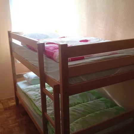 Comfortable Flat In Casa de hóspedes Bihać